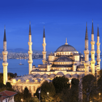 Layover Istanbul- The majestic Blue Mosque