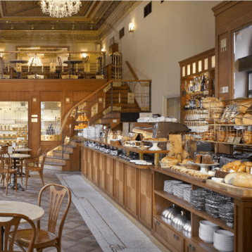 Cafe savoy - WOC layover tips