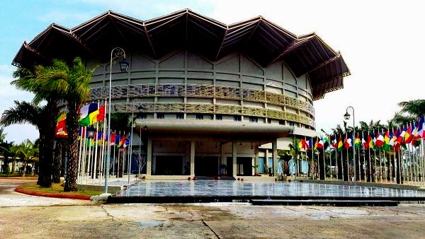 Palais-de-Nations-Conakry