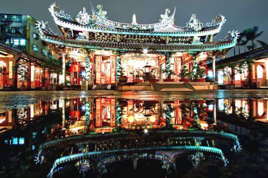 Taipei Dalongdong Baoan Temple Night
