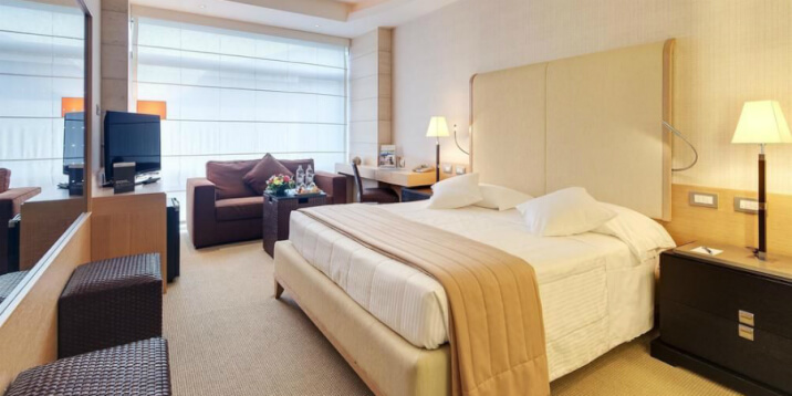 Hotel is located in Via Andrea Mantegna 130 00147 near Cristofor Colombo Road Roma