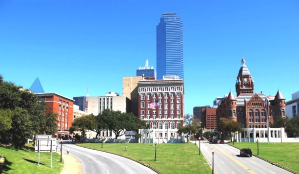  Dealey Plaza