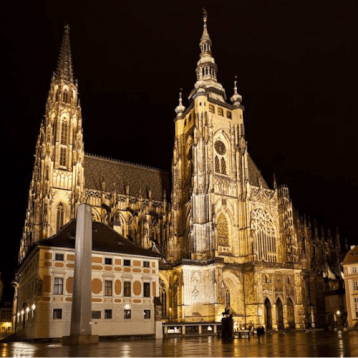 WOC layover tips - prague castle