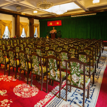 reunification-palace - WOC layover tips