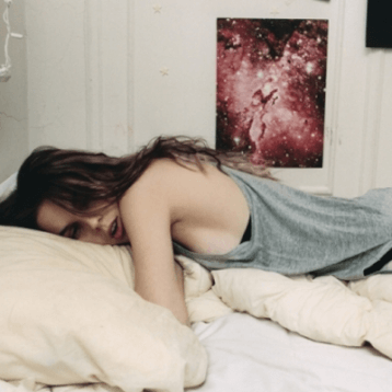 top-5-favorite-flight-attendant-position-bed